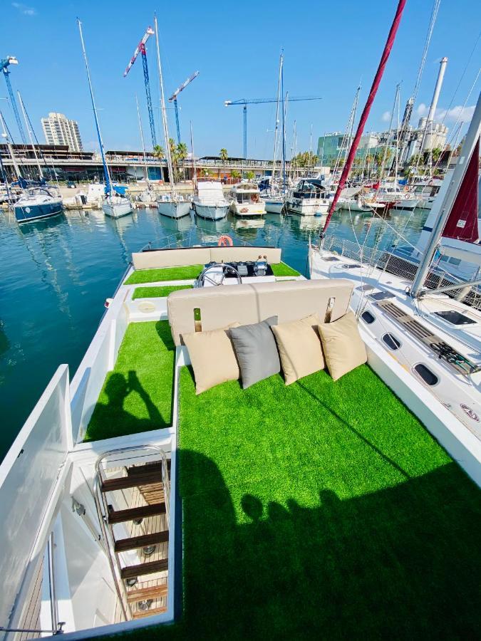 Barco Muy Romantico Con Parking! Sant Adria de Besos Luaran gambar
